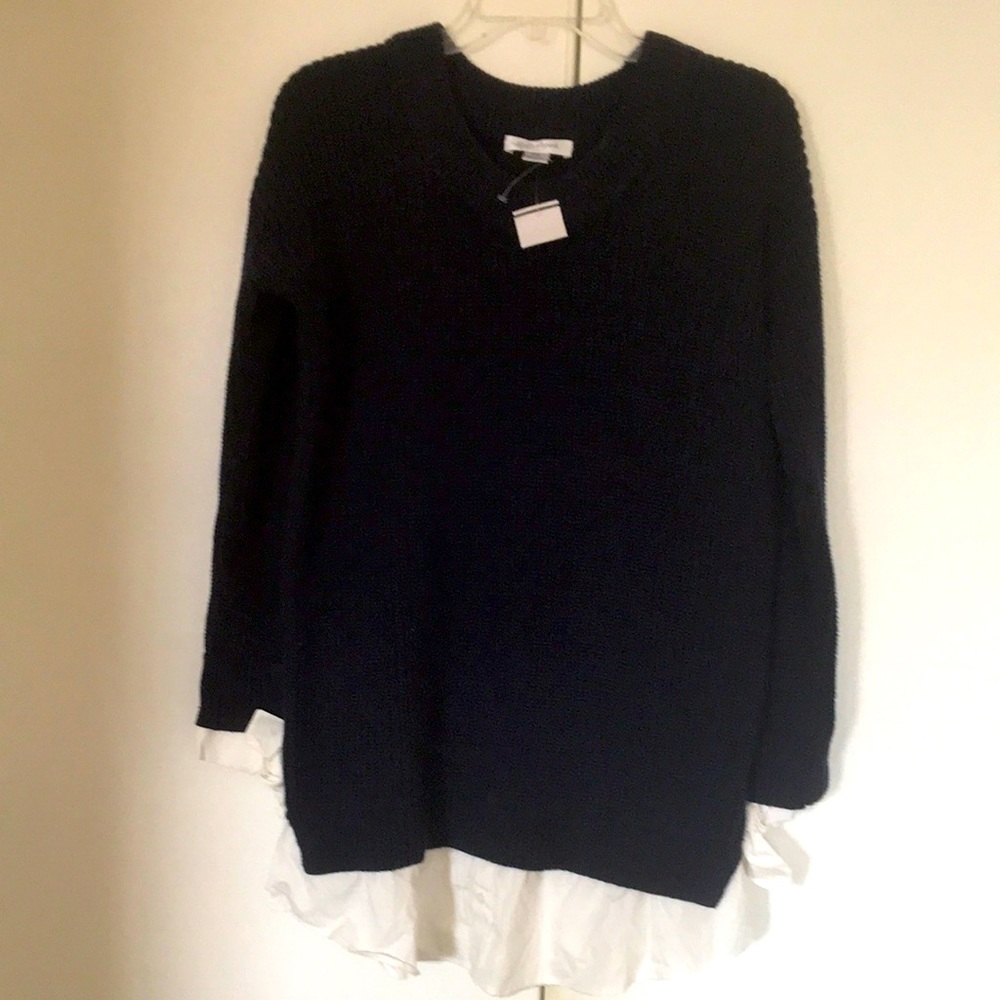 Motherhood Maternity small black and white sweater